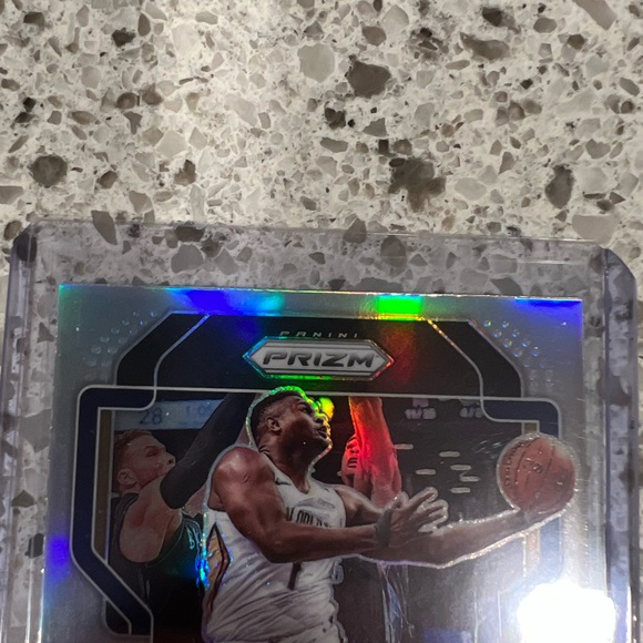 ZION WILLIAMSON SILVER PRIZM CARD PANINI NO.108 NBA PELICANS 2021-2022 - Picture 3 of 4